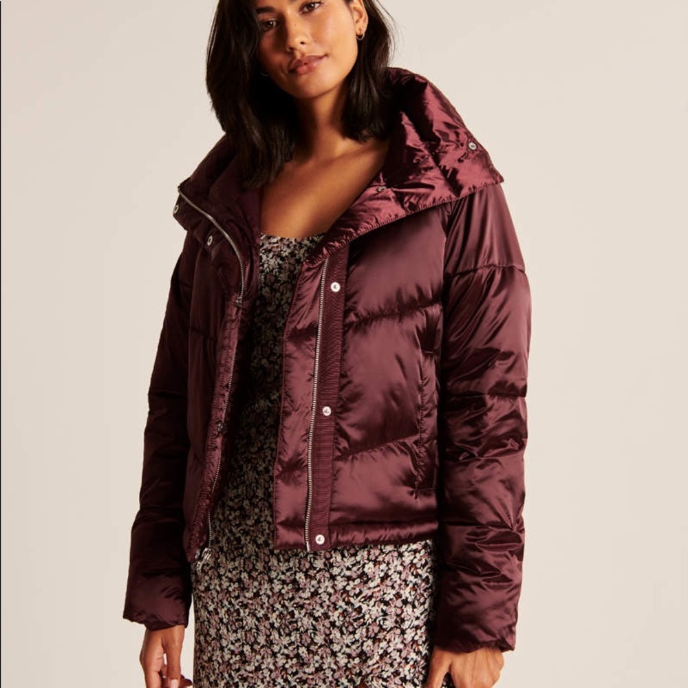 Abercrombie & Fitch Satin Mini Puffer Burgundy